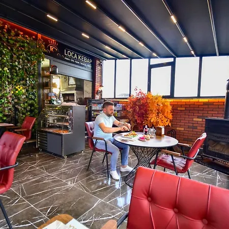 Loca Life Airport מלון איסטמבול