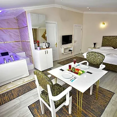 Loca Life Airport 3* Istanbul