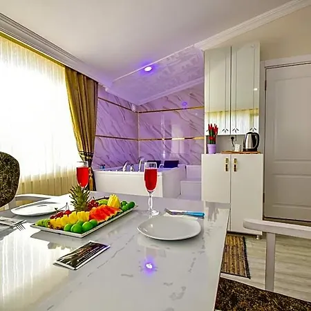 Loca Life Airport Hotel 3*